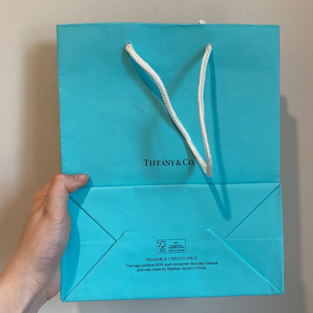 NEW Tiffany&Co T Smile 18k Rose Gold Diamond Necklace w/ Receipt Full Packaging - Picture 13 of 14